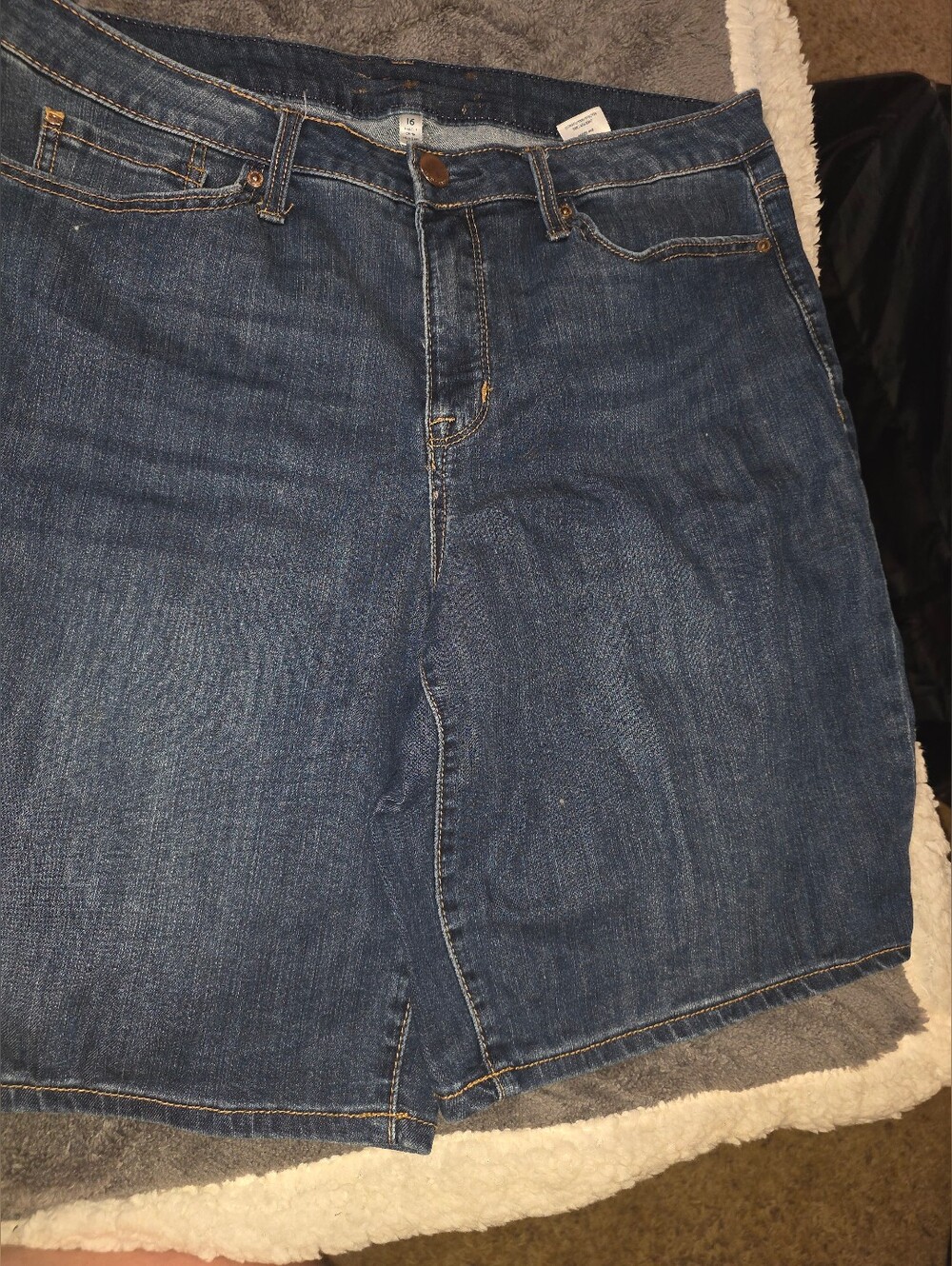 Seven7 Dark Blue Denim Skirt with Contrast Stitching